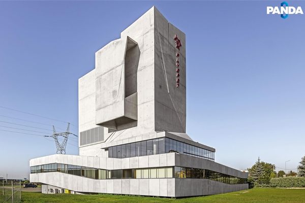Mycie ciśnieniowe betonu architektonicznego FlySpot Mory